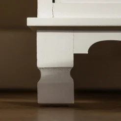 inny Klasyczna szafka nocna biała CLESS