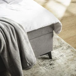 Łóżka Tapicerowane|Łóżka| Łóżko kontynentalne jasnoszare MARY 140x200 cm