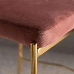 Krzesło barowe na złotych nogach różowe LIANA