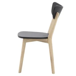 Krzesło drewniane z czarnym siedziskiem REMI