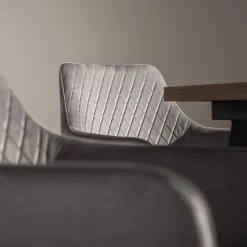 Krzesło welurowe jasnoszare ACURO II