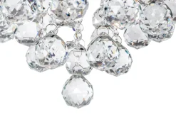 Lampa glamour z wiszącymi ozdobami