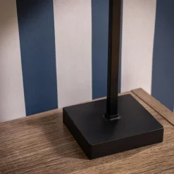 Zumaline Lampa stołowa LED na baterie 3AAA czarna POLLI