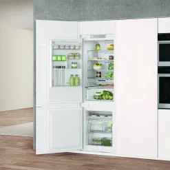 WHIRLPOOL Lodówka do zabudowy 6 zmysł WHC18T322