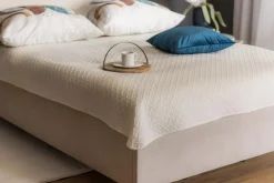 Narzuta na łóżko kremowa SELINE 180x200 cm