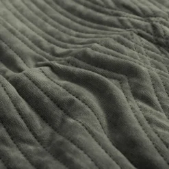 Narzuta na łóżko oliwkowa SILKY 180x200 cm