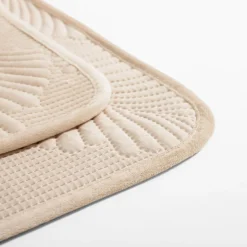 inny Narzuta na łóżko pikowana beżowa FERN 240x260 cm