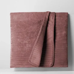 Koce I Narzuty| Narzuta na łóżko różowa SILKY 200x220 cm