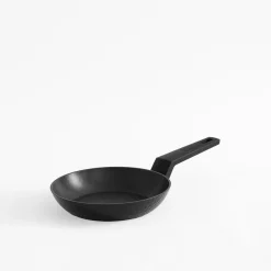 Garnki, Patelnie I Pokrywki| Patelnia na indukcję czarna OLIO 20 cm