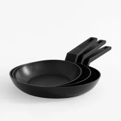 Garnki, Patelnie I Pokrywki| Patelnia na indukcję czarna OLIO 20 cm