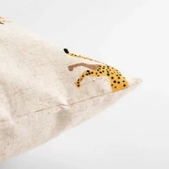 Poszewki I Poduszki Dekoracyjne|inny Poszewka dekoracyjna beżowa w gepardy SUMMY 45x45 cm