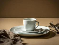 Talerze| Talerz obiadowy porcelanowy QUADRO biały 26,7x25 cm