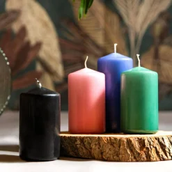 Świeca dekoracyjna niebieska 6x10 cm