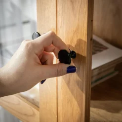 Witryny|inny Witryna z szufladami z litego drewna STELLA dąb naturalny